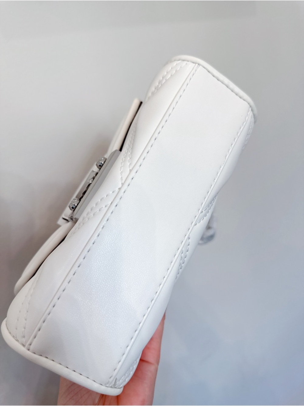 NWT Michael Kors Serena Small Quilted Vegan Leather Flap Crossbody - Optic White - Picture 5 of 8